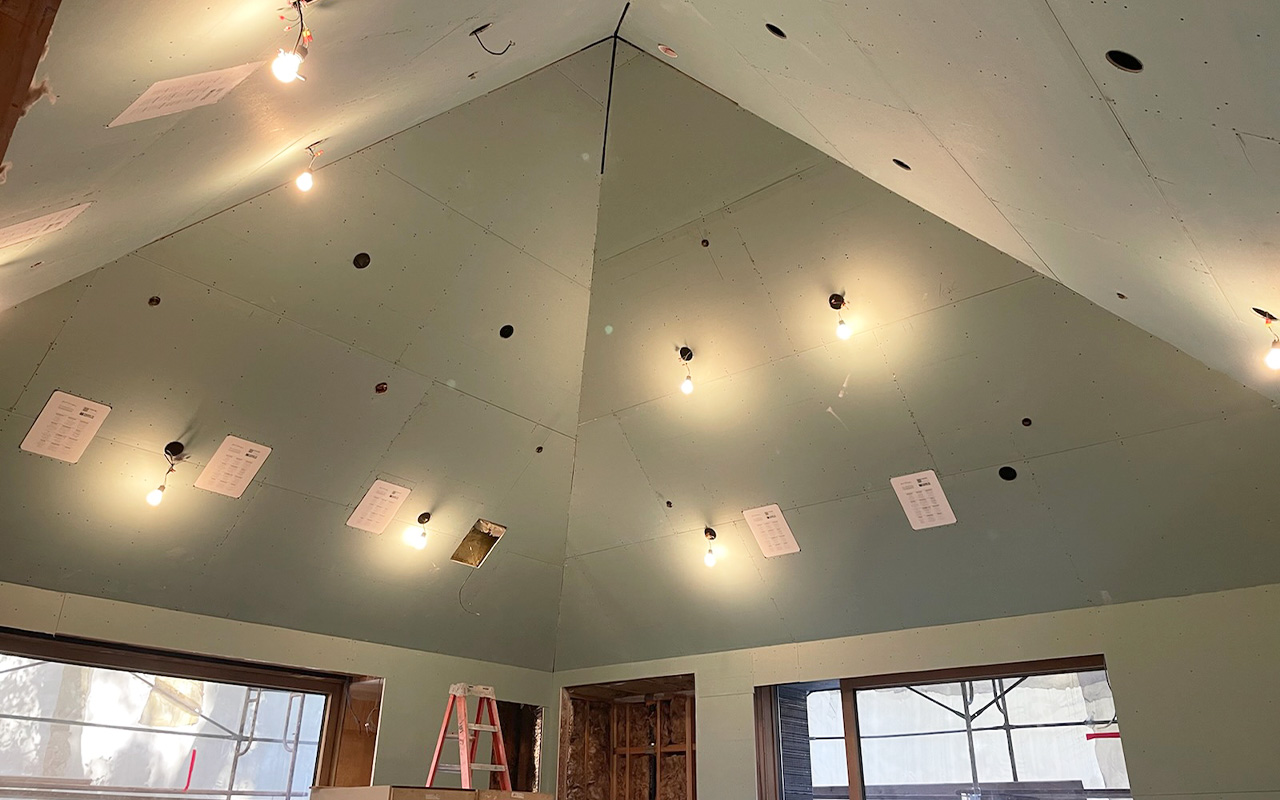 Drywall and taping service on the ceiling